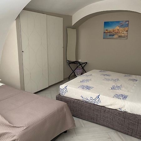 Apartamento Felu'S House Giovinazzo Exterior foto